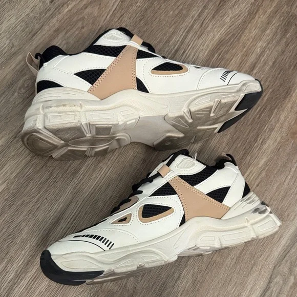 Steve Madden Black, White, and Tan Chunky Sneakers - Picture 7 of 9